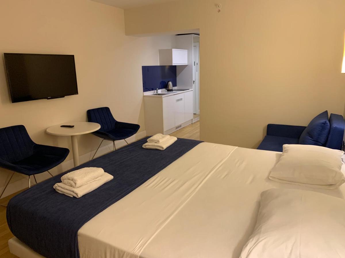 Vip Aparthotel Orbi City Sea View Batoemi Buitenkant foto