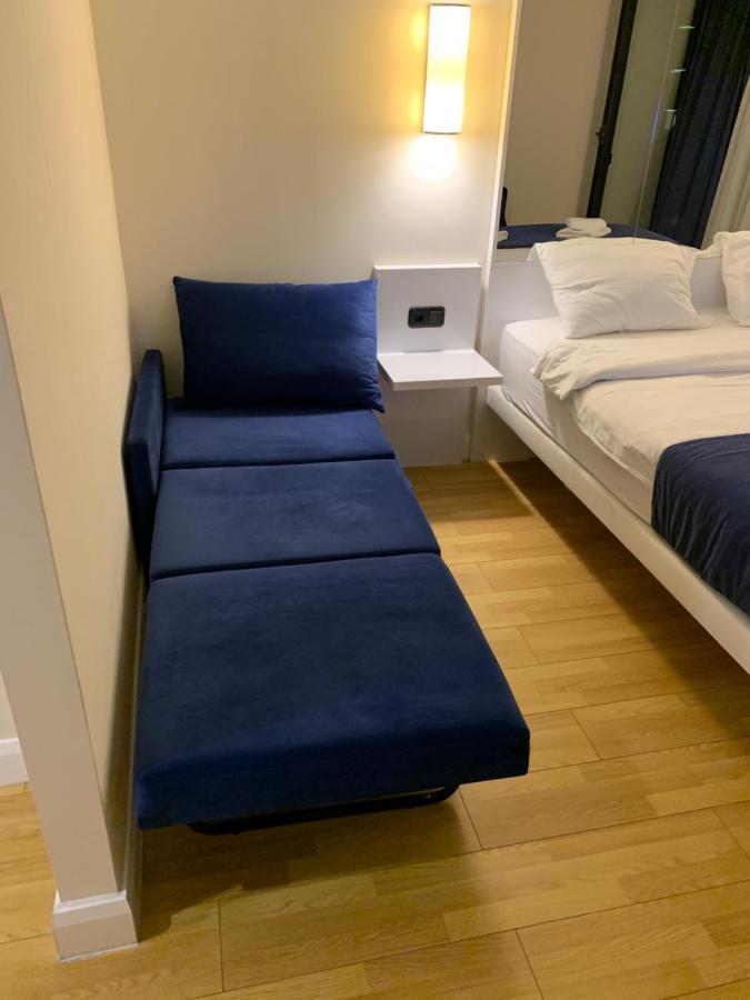 Vip Aparthotel Orbi City Sea View Batoemi Buitenkant foto